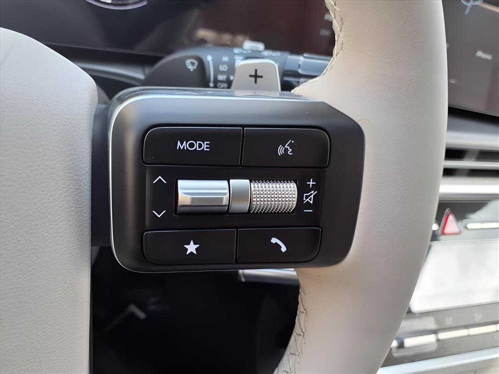 2026 Hyundai Santa Fe SE - Photo 11