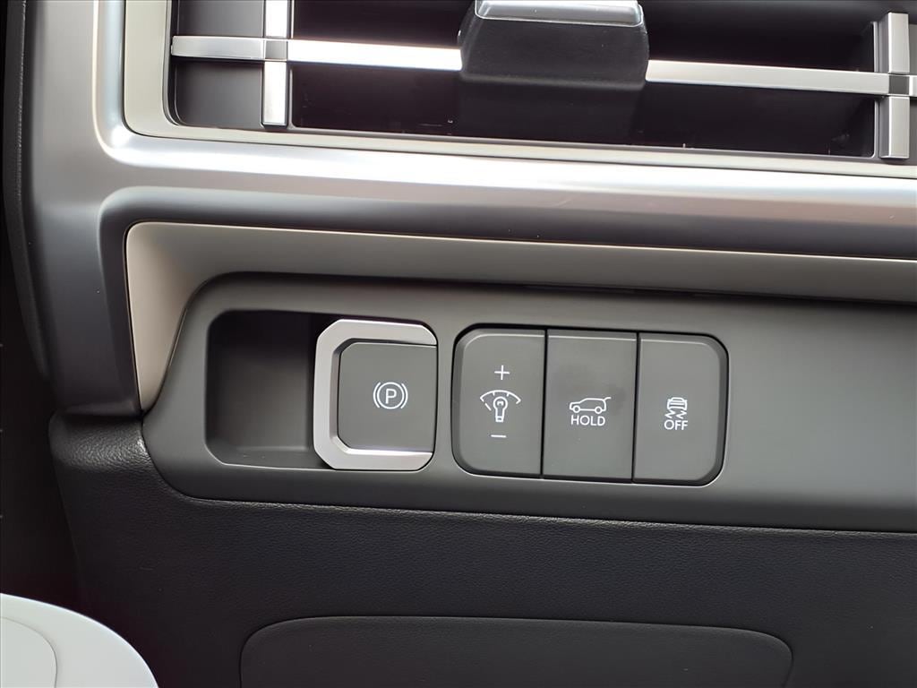 2026 Hyundai Santa Fe SE - Photo 14