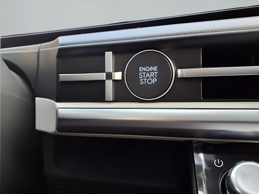 2026 Hyundai Santa Fe SE - Photo 8