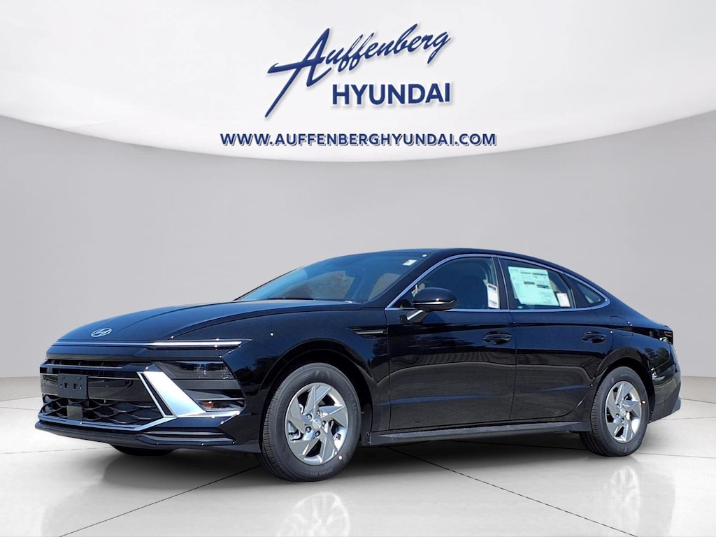 New 2026 Hyundai Sonata SE Sedan