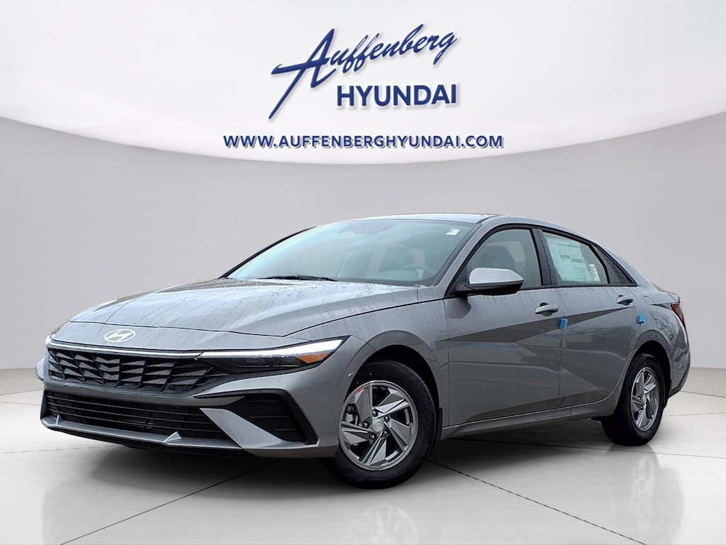New 2026 Hyundai Elantra SE Sedan