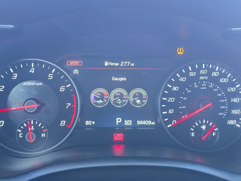 2023 Kia Stinger GT2 - Photo 40