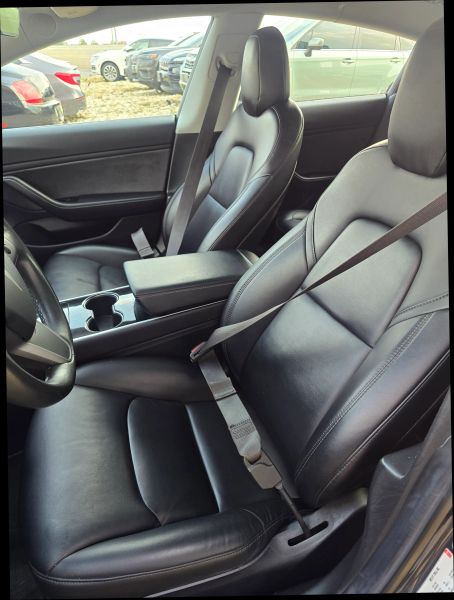 2018 Tesla Model 3 Long Range - Photo 24