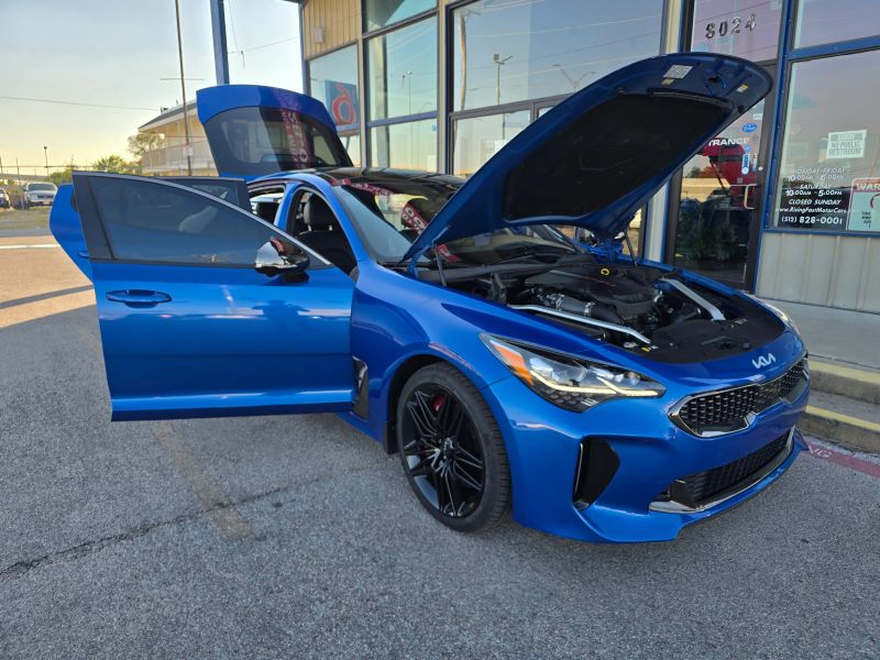 2023 Kia Stinger GT2 - Photo 11