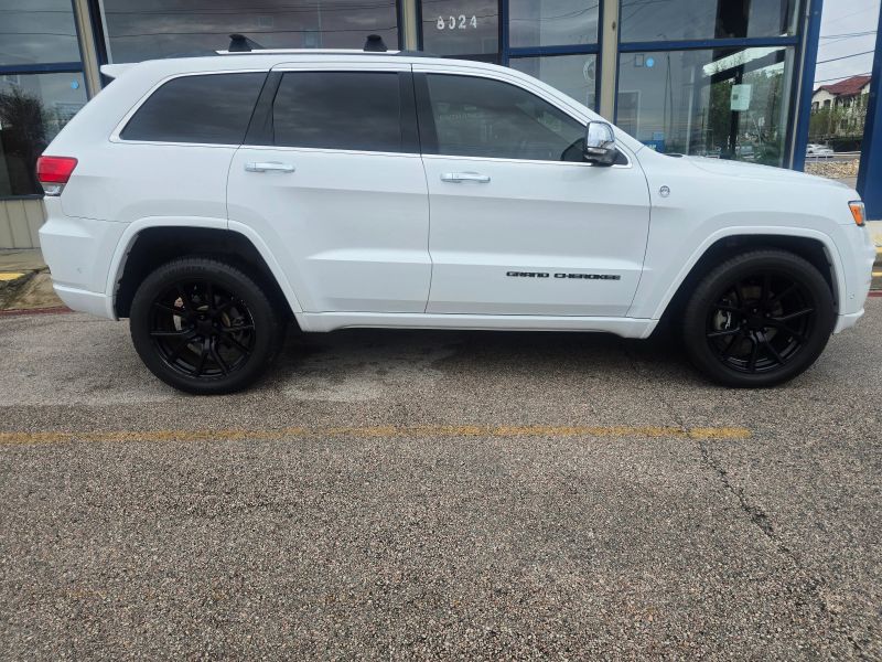 Used 2019 Jeep Grand Cherokee Overland SUV