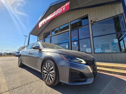 2023 Nissan Altima 2.5 SV Sedan