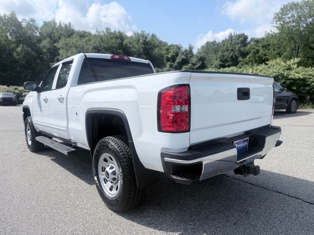 Used 2015 GMC Sierra 2500HD SLE Truck