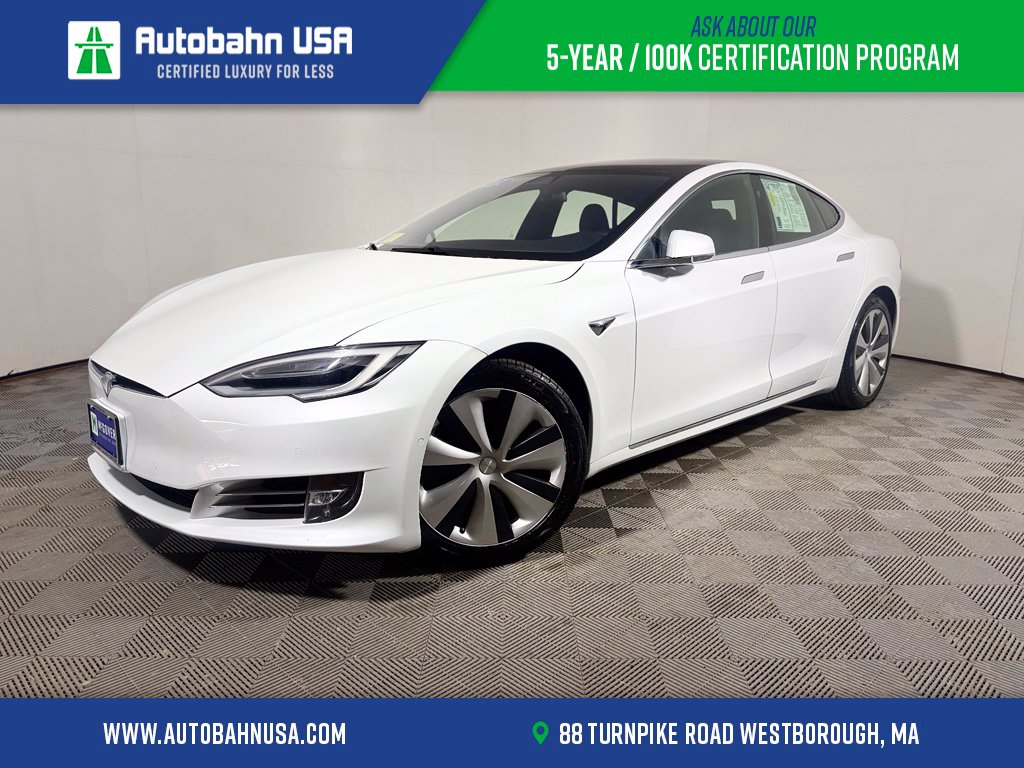  Tesla Model S