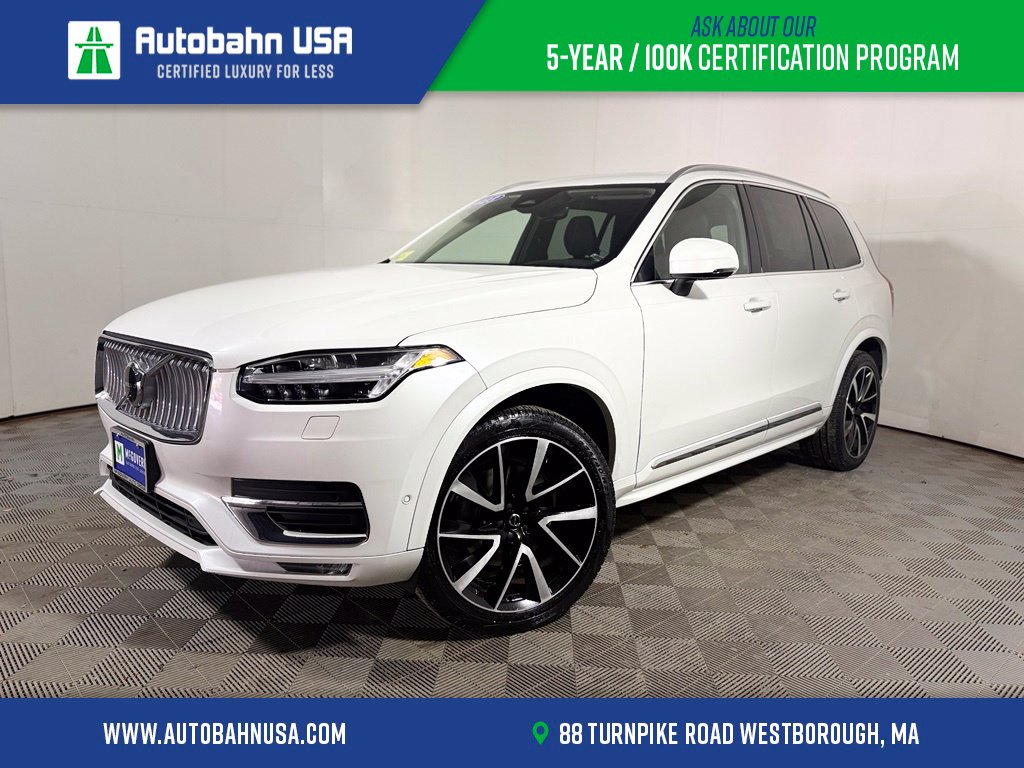 2023 Volvo XC90 Plus