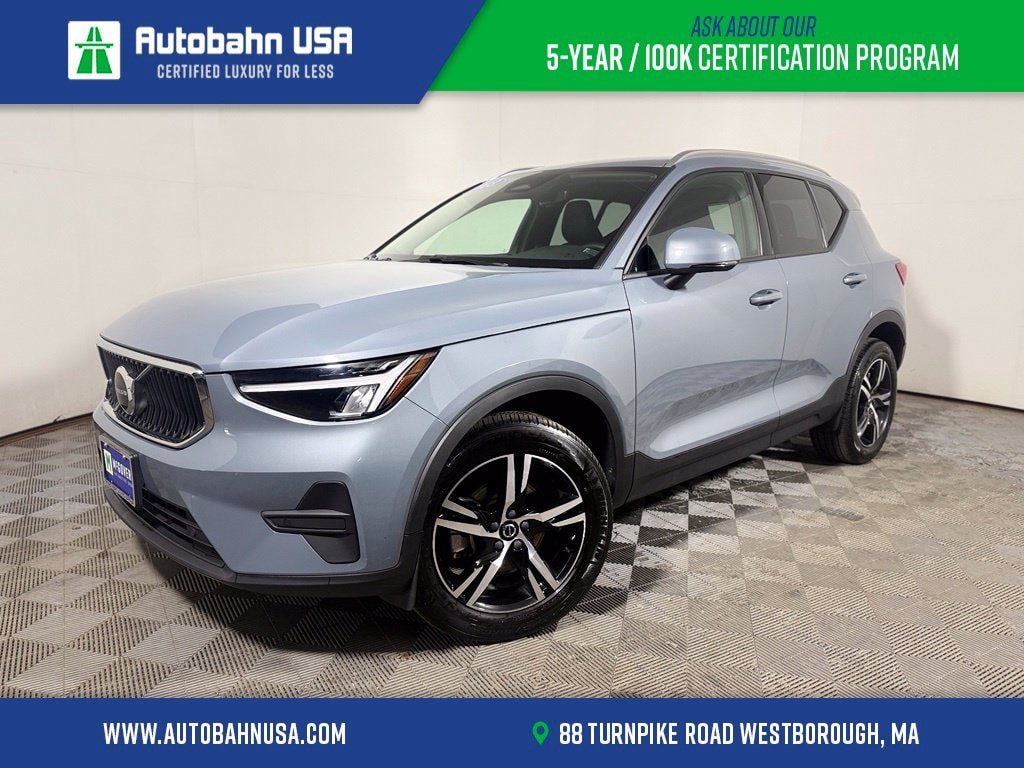 2023 Volvo XC40