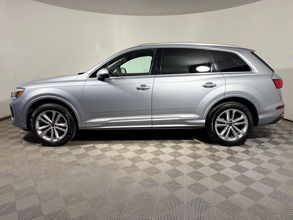 Used 2025 Audi Q7 55 Premium Plus SUV