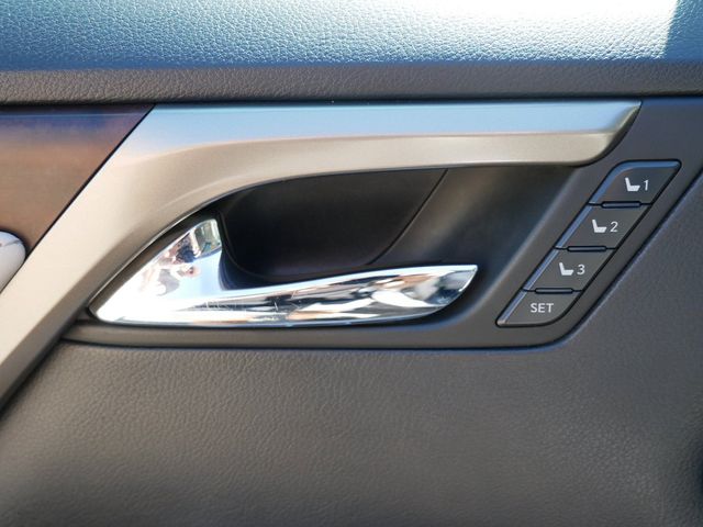 2020 Lexus RX 350 - Photo 14