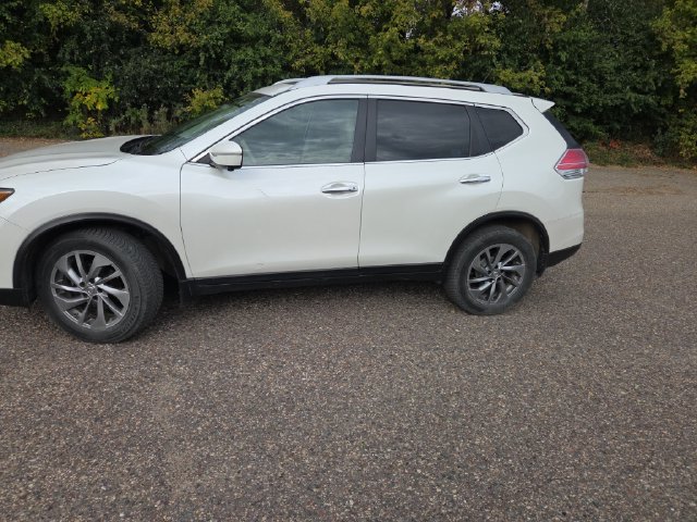 Used 2015 Nissan Rogue SL SUV