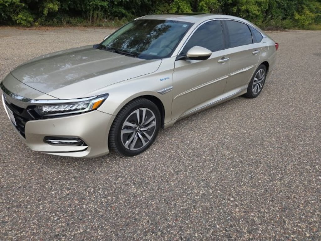 Used 2018 Honda Accord Hybrid Touring Sedan
