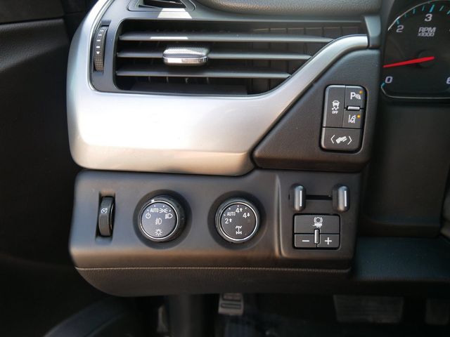 2015 Chevrolet Tahoe LTZ - Photo 17