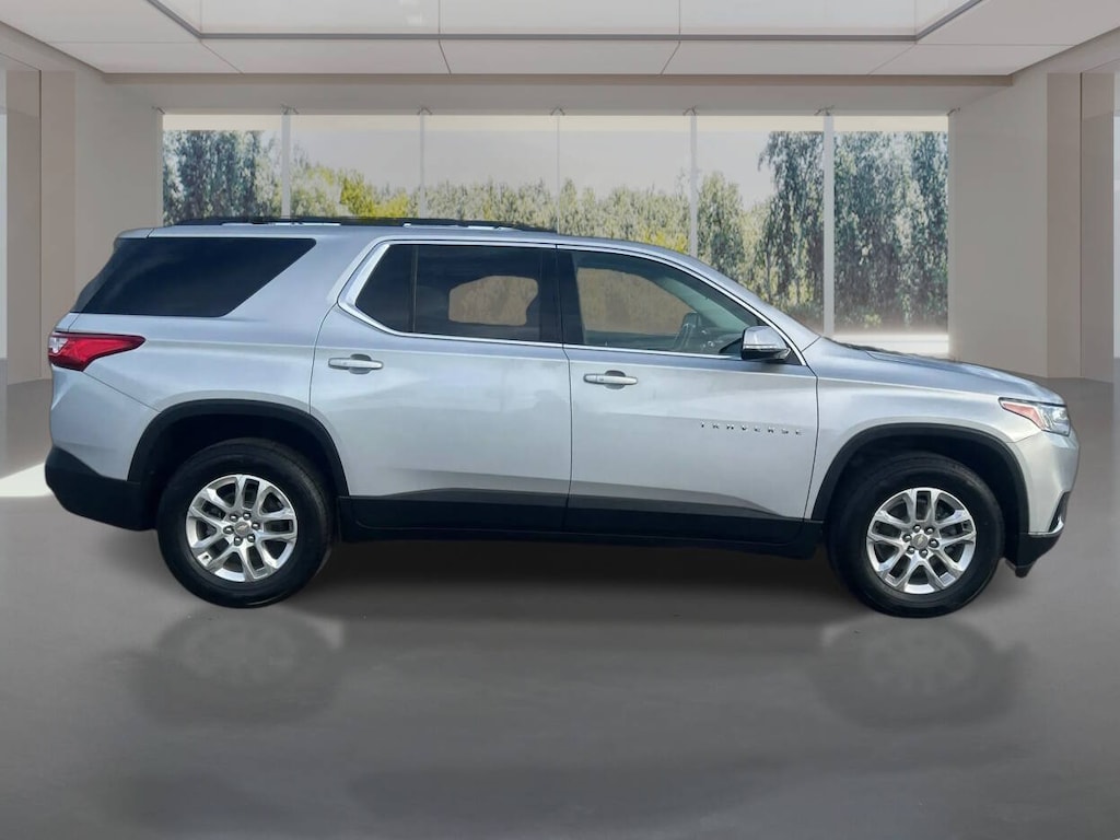 Used 2020 Chevrolet Traverse LT Cloth 4x4 4dr SUV w/2FL SUV