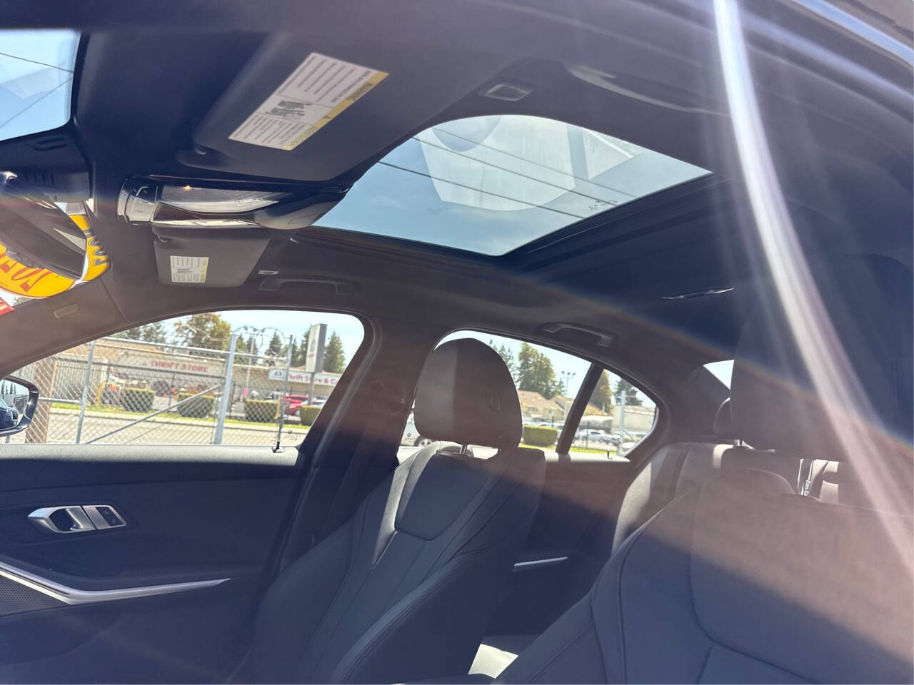 2021 BMW 3 Series 330i - Photo 14