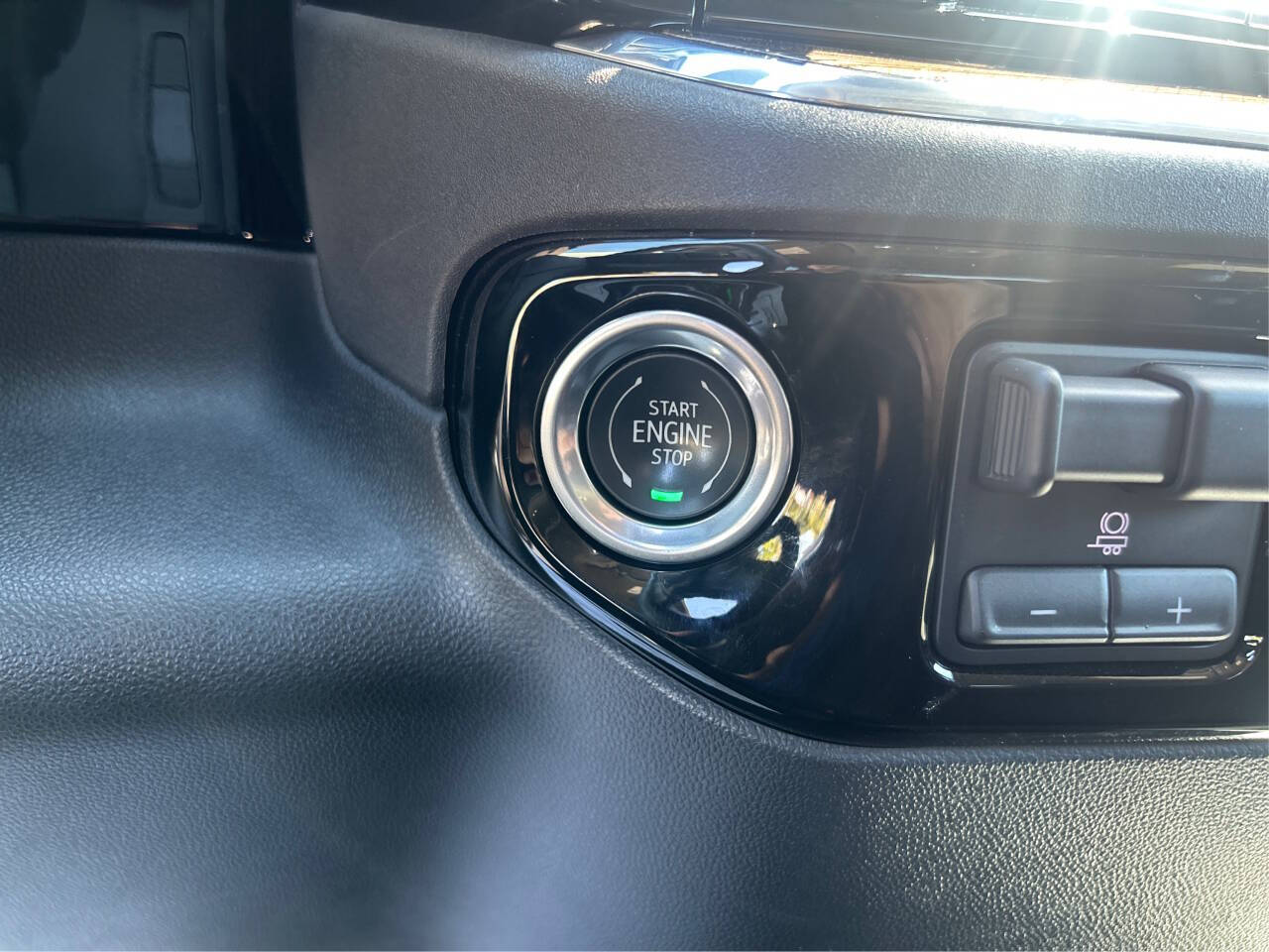 2023 Chevrolet Silverado 1500 LT - Photo 17