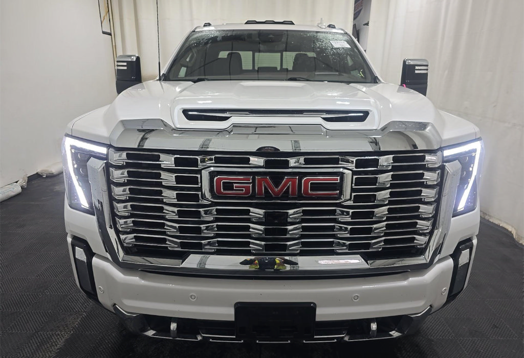 Used 2024 GMC Sierra 3500 HD Denali Truck