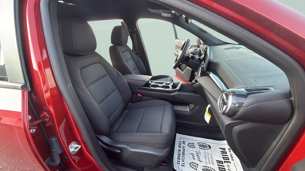 2026 Chevrolet Equinox LT - Photo 16