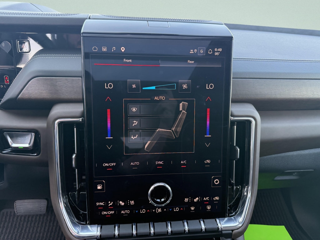 2026 GMC Yukon Denali Ultimate - Photo 43
