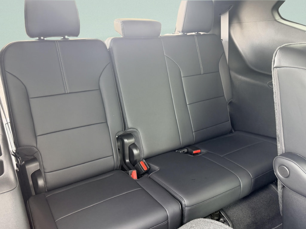 2027 GMC Acadia Elevation - Photo 14