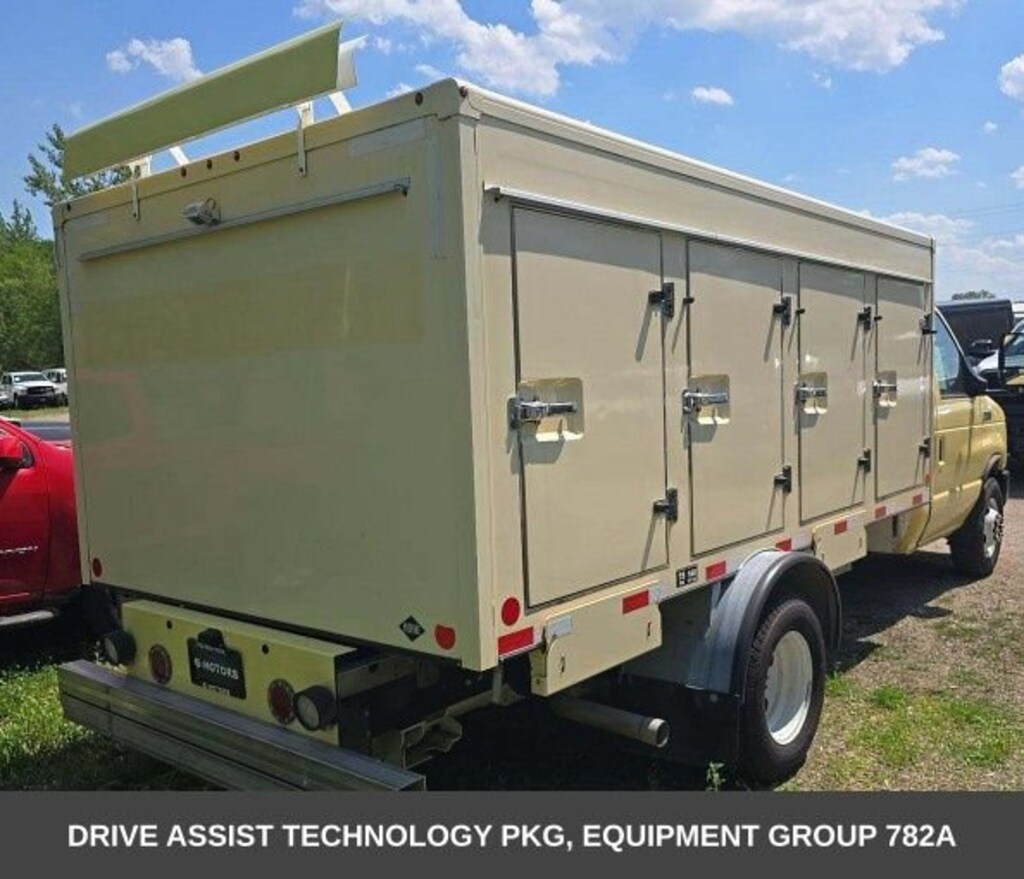 Used 2022 Ford E-Series Cutaway