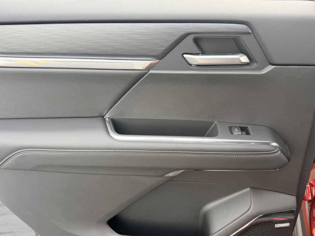 2027 GMC Acadia Elevation - Photo 20