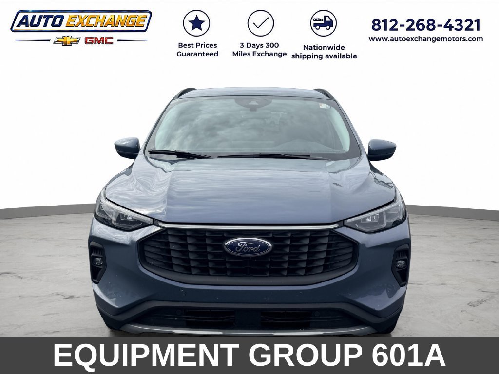 Used 2025 Ford Escape Platinum SUV