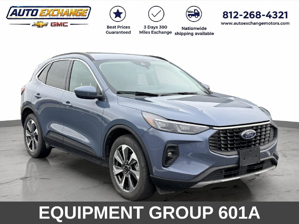 Used 2025 Ford Escape Platinum SUV