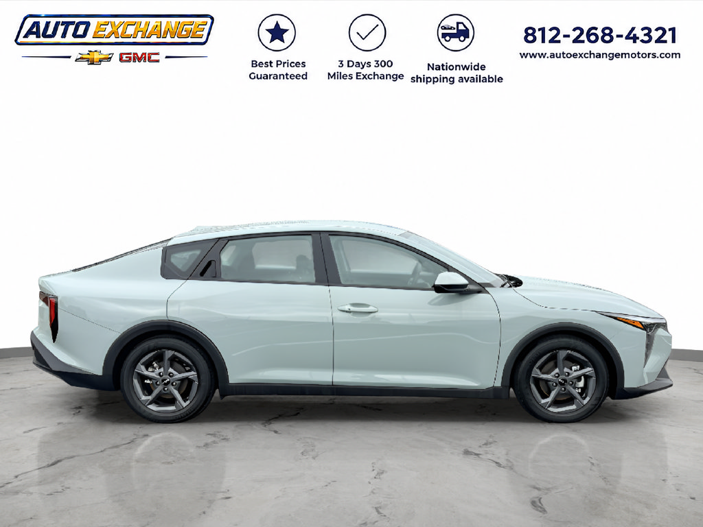 Used 2025 Kia K4 LXS