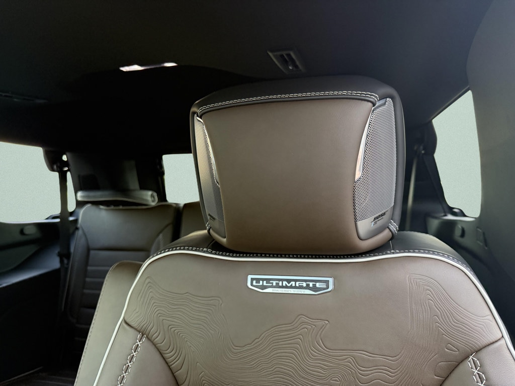2026 GMC Yukon Denali Ultimate - Photo 23