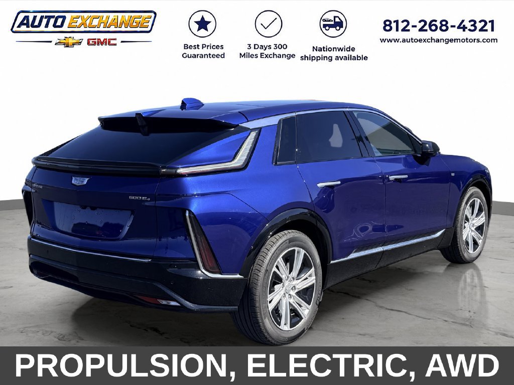 Used 2024 CADILLAC LYRIQ Tech SUV