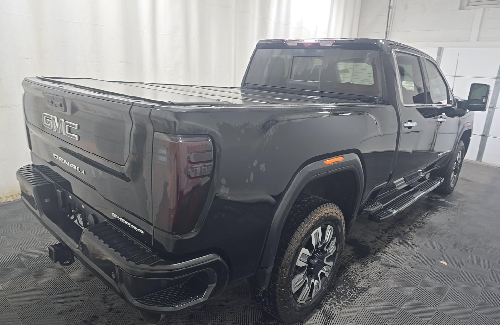 Used 2024 GMC Sierra 2500HD Denali Truck