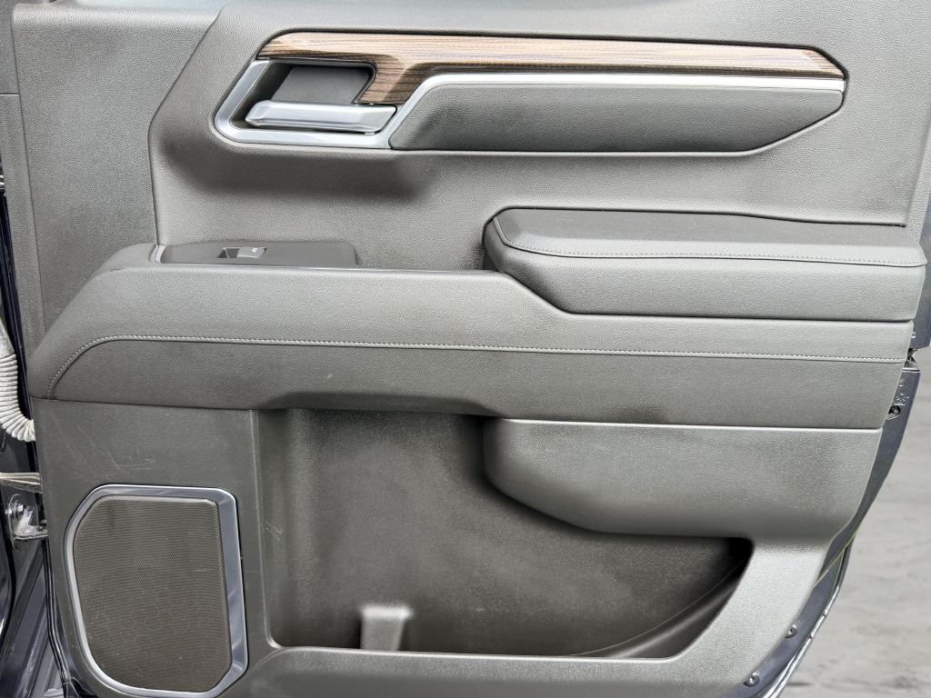 2023 Chevrolet Silverado 1500 RST - Photo 33