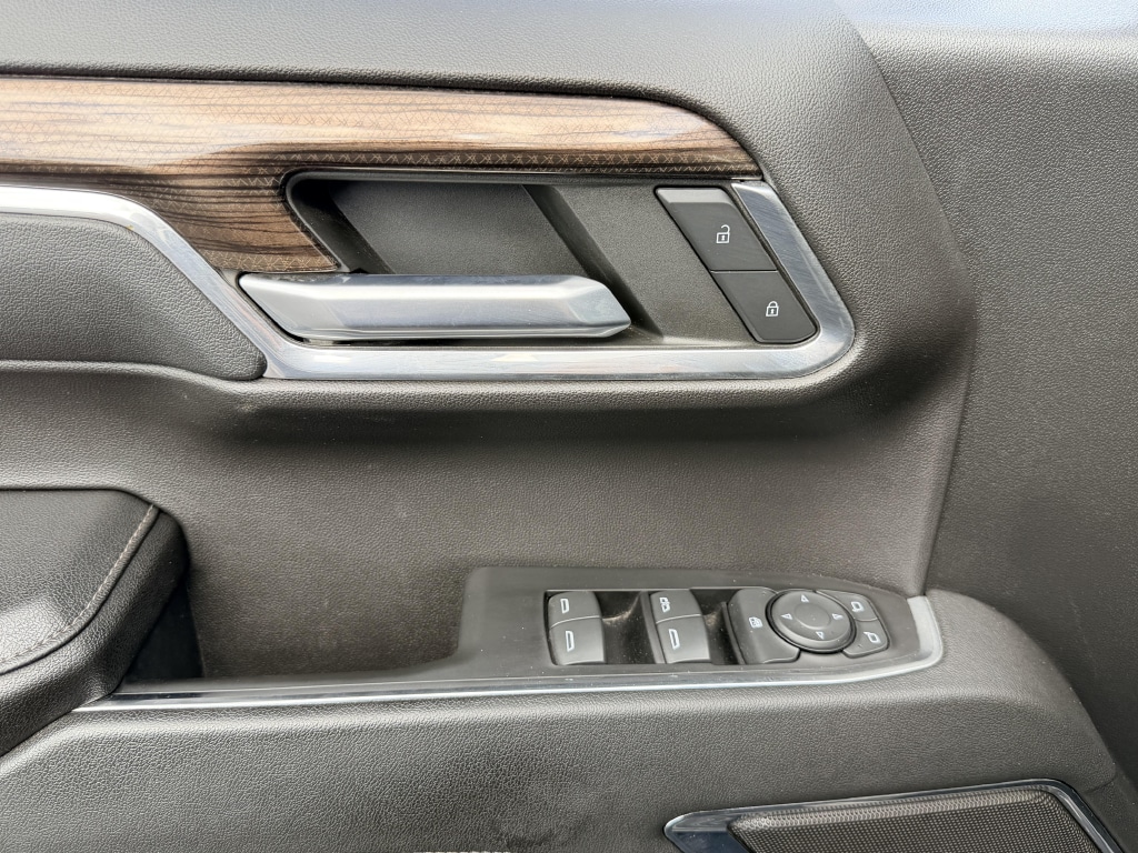 2023 Chevrolet Silverado 1500 RST - Photo 20
