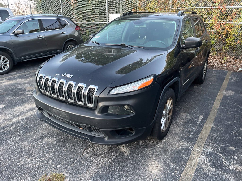 Used 2016 Jeep Cherokee Sport SUV