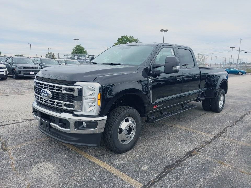 New 2027 Ford F-350 XLT Truck