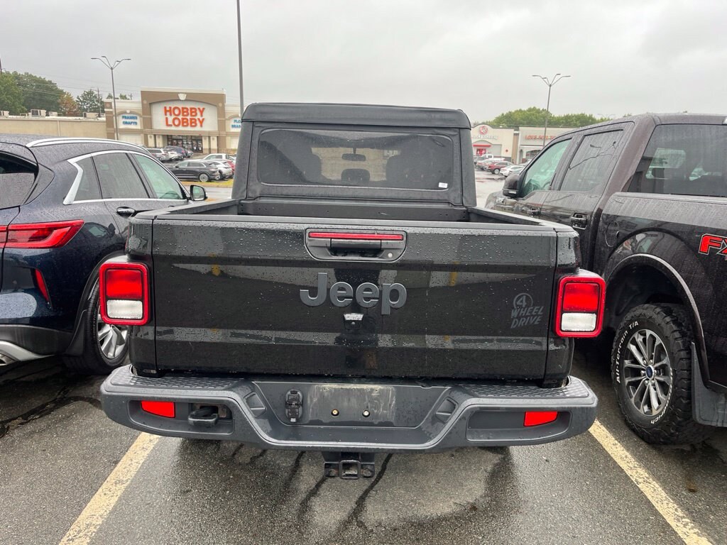 Certified 2021 Jeep Gladiator Willys Truck