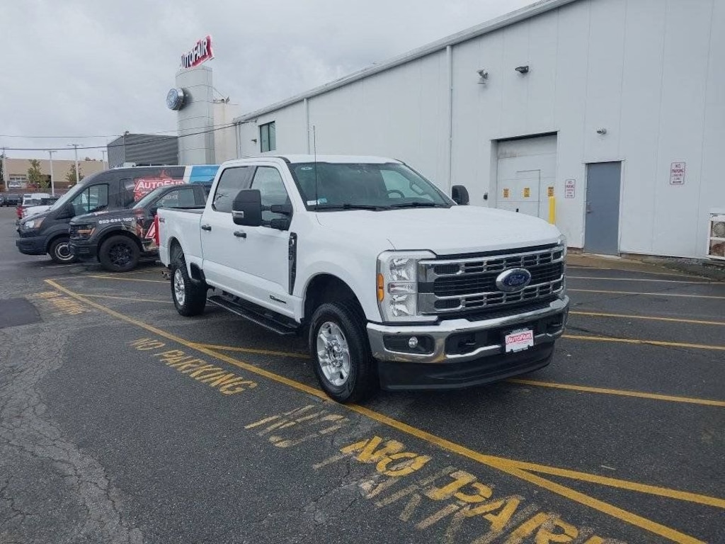 Certified 2025 Ford F-250 XLT Truck