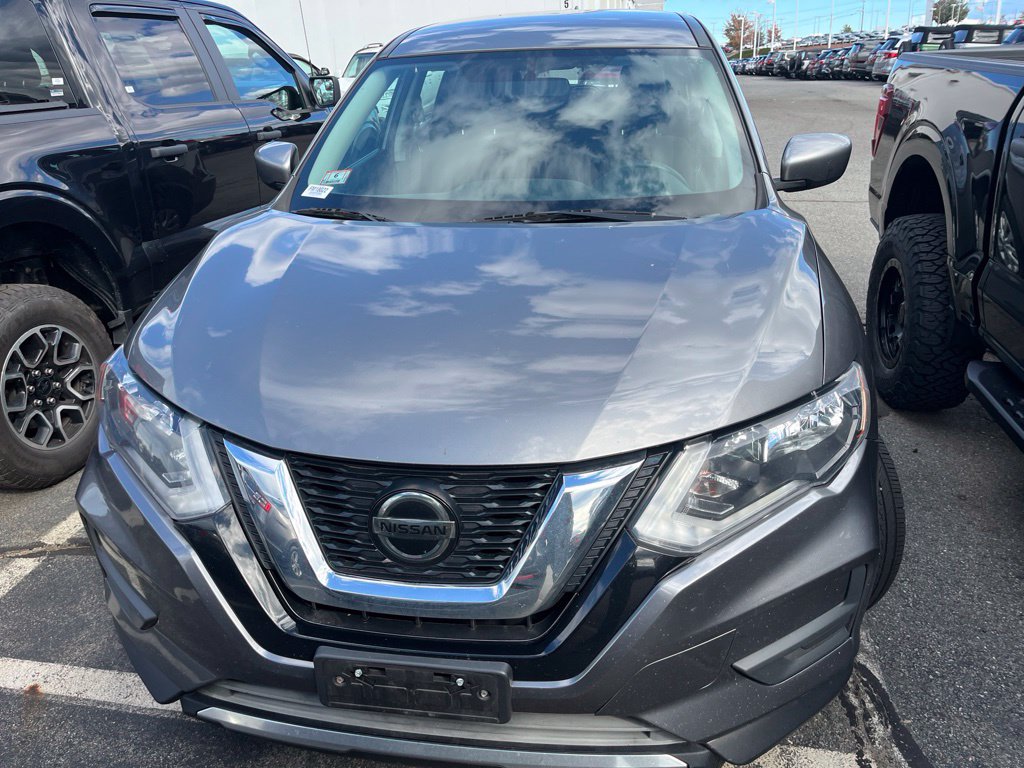  Nissan Rogue
