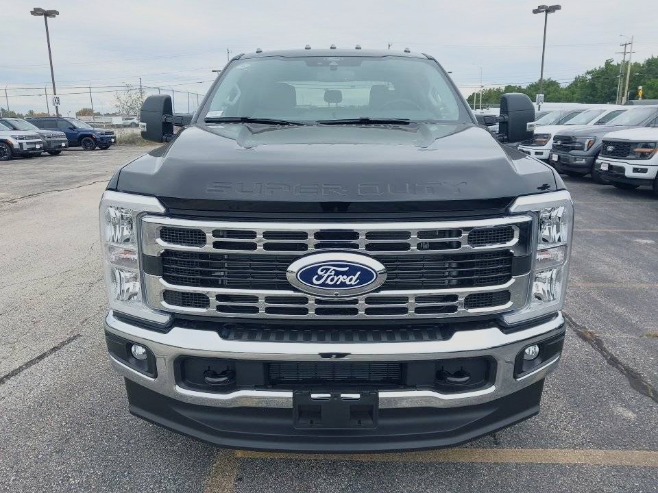 New 2027 Ford F-350 XLT Truck