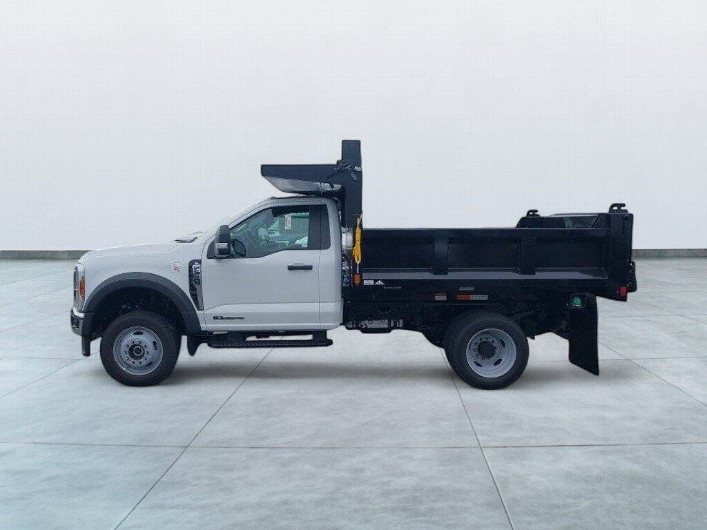 New 2026 Ford F-550SD XL Chassis