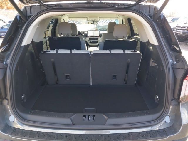 2026 Ford Explorer Active - Photo 27