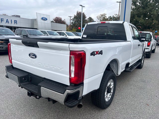 New 2027 Ford F-350SD Truck