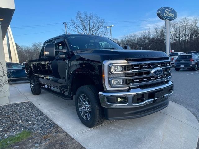 New 2026 Ford F-350SD Lariat Truck
