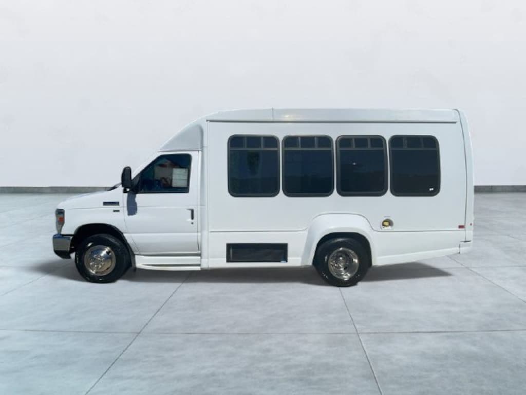 Certified 2019 Ford E-350SD 15 Passenger Cab/Chassis