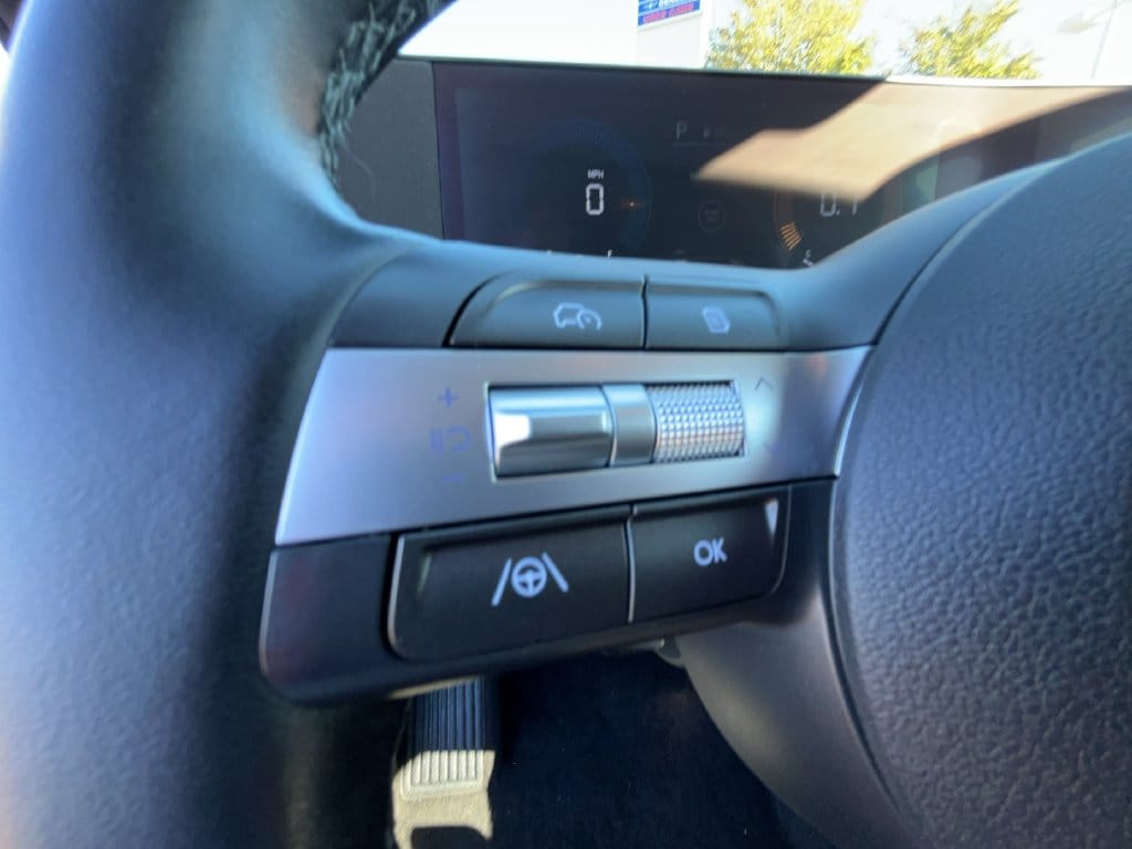 2024 Hyundai Kona SEL - Photo 28