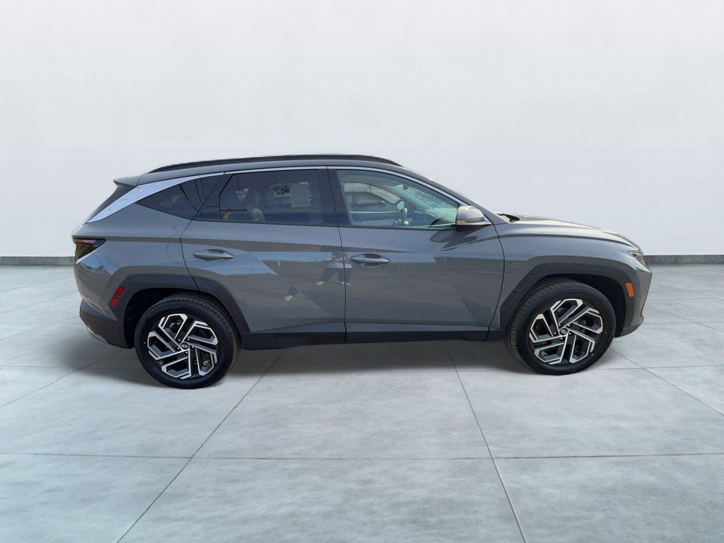 2025 Hyundai Tucson Limited - Photo 8