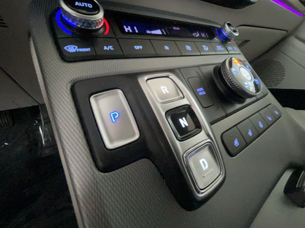 2024 Hyundai Palisade Limited - Photo 32
